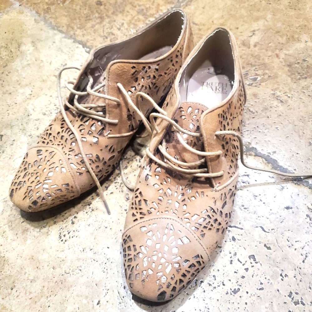 Truth or Dare by Madonna gold bеige shoes